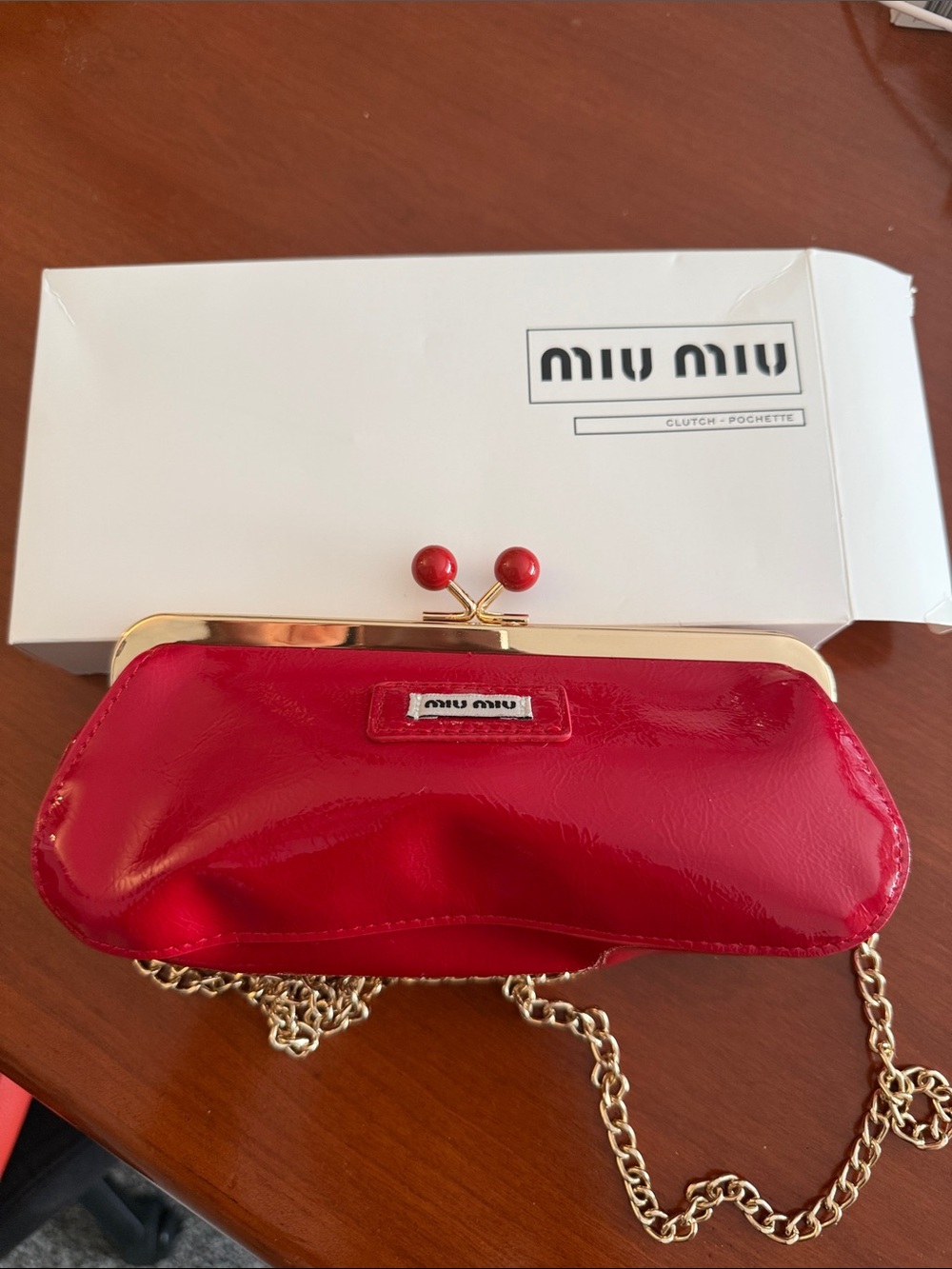 Miu Miu Bright Red Patent kiss lock pochette Leather Clutch with Gold Chain